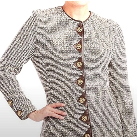 ST JOHN COLLECTION 10 BROWN TWEED BOUCLE SOFT LAMBS LEATHER LOGO BUTTONS JACKET - Picture 9 of 9